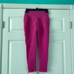 Halara hot pink leggings